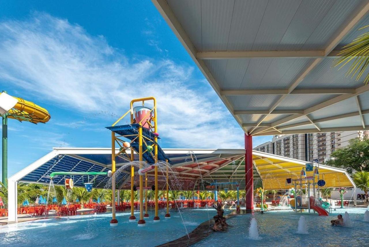 קאלדס נובאס Diroma Resort Internacional Incluso 1 Acesso Ao Acqua Park Vulcao מראה חיצוני תמונה